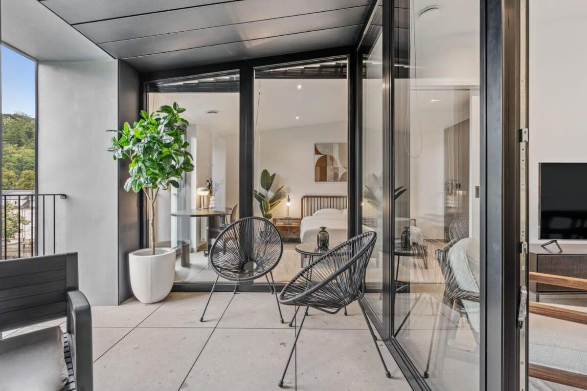 Luxurious 2Br Apt With Balcony In Luxembourg Apartment Exterior photo